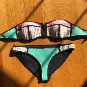 Triangl bikini size medium